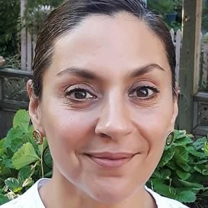 Meet your Posher, Nancy